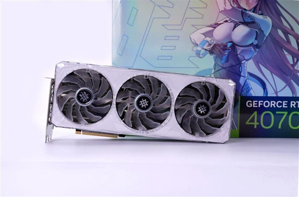 7势非凡！影驰 GeForce RTX 4070 Ti 星曜 OC首发开箱评测